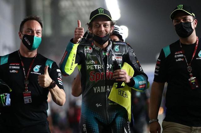 画像: ペトロナス ヤマハSRTでの初の予選で、4番グリッドを確保したV.ロッシ。決勝でも活躍してくれることを期待しましょう! race.yamaha-motor.co.jp