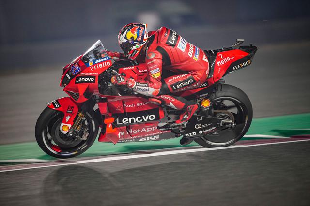 画像: 先週の開幕戦カタールGP同様、初日最速タイムを刻んだJ.ミラー(ドゥカティ)。 www.ducati.com