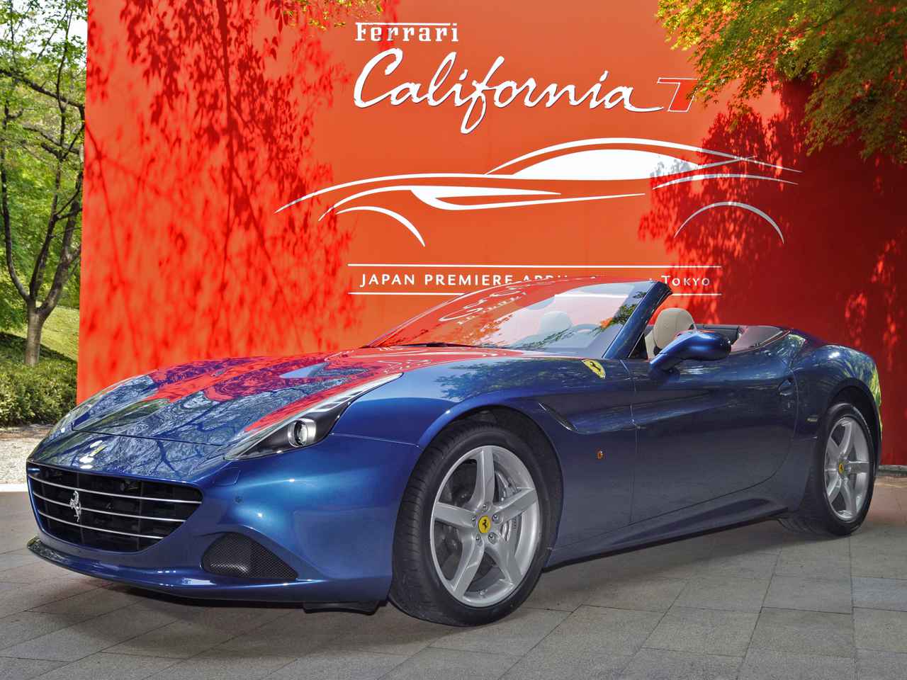 画像: 【スーパーカー年代記 078】RHTも装備したフェラーリ カリフォルニアは「T」の名が与えられて進化を遂げた - Webモーターマガジン