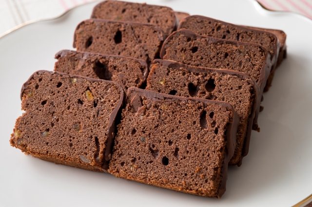 画像: 【10】チョコレートケーキ エトワールの人気メニューである「チョコレートケーキ」をパルスイート使用verで仕上げました。濃厚なチョコレートの風味の中に、クルミのアクセントをお楽しみいただけます。