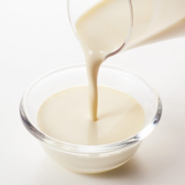 画像: 『豆乳クリーム』 大豆特有のクセがなく、まろやかでリッチなコクが特長。素材の味を引き立てながら、濃厚なコクを付与する優れもの。