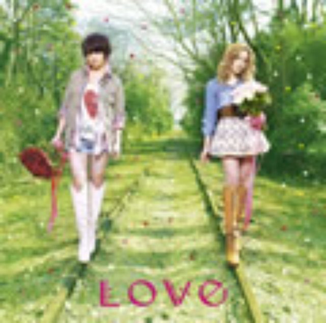 画像: 4/14発売 アルバム「大切なキモチ」より Sony Music Associated Records 初回生産限定盤:AICL-2105~7 (CD+DVD) 通常盤:AICL-2108 (CD)