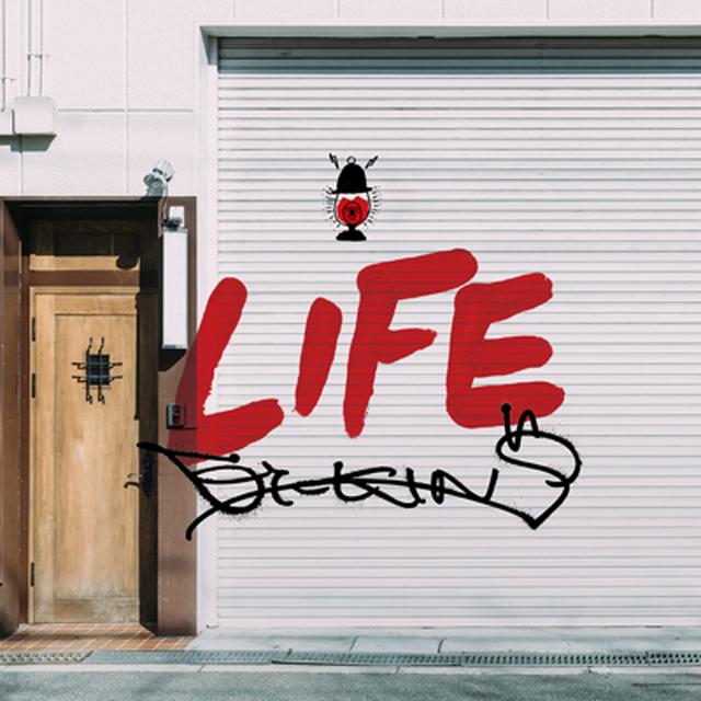 画像: 2018年4月25日発売 BARIKI inc. <ALBUM「LIFE」より> 【初回限定盤(CD+DVD)】XQMX-91002 3,240円(税込) 【通常版(CD)】XQMX-1005 2,700円(税込)