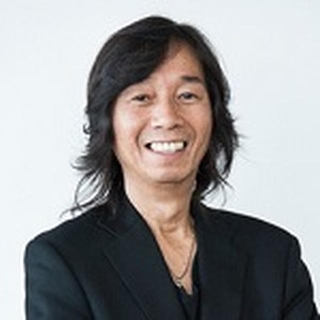 画像: DJ:鈴木しょう治 http://www.fmosaka.net/_sites/16783372