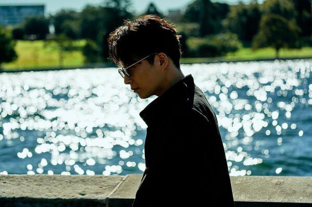 画像: 星野源 http://www.hoshinogen.com/