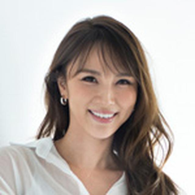 画像: DJ:赤松悠実(月~木) http://www.fmosaka.net/_sites/16783506