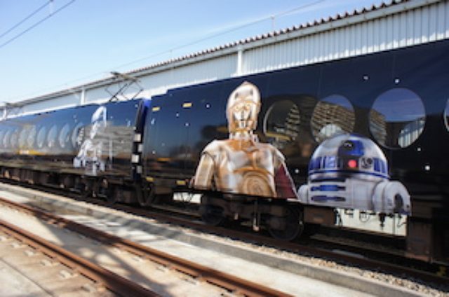 画像2: 南海電気鉄道特急ラピート「スター・ウォーズ/フォースの覚醒」