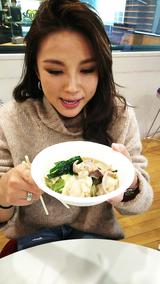 画像: 12/15(木)今日のプレゼントモツ鍋試食しました!