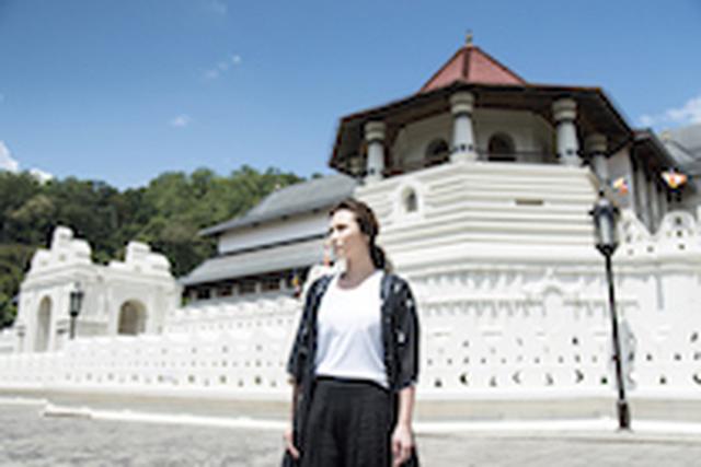 画像1: これも世界遺産「仏歯寺」観光