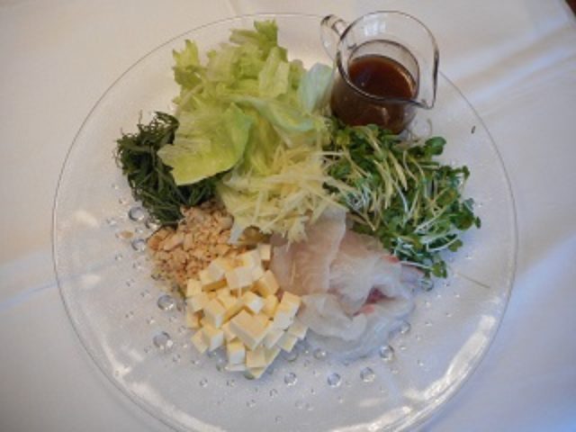 画像4: チーズ入り中華風サラダ