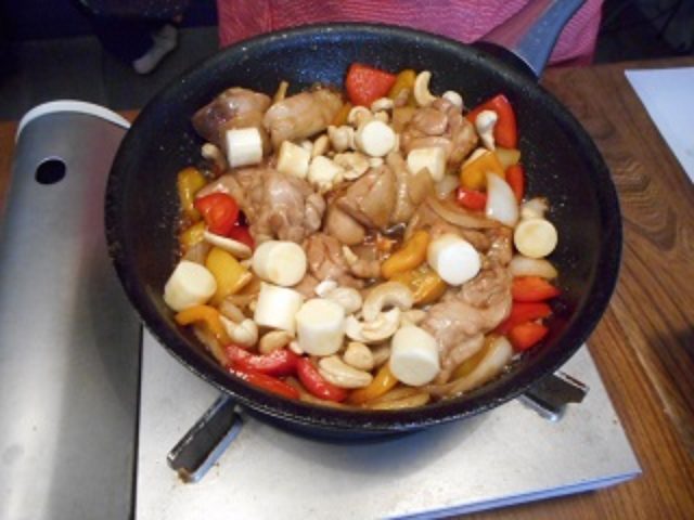 画像4: 鶏とカシューナッツのチーズ炒め