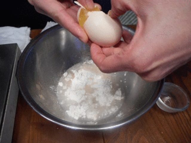 画像2: じゃがいも と イカの塩辛 と チーズ の お好み焼き