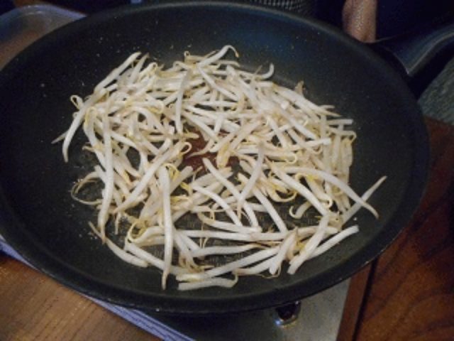 画像3: もやしだってチヂミになるよ!『もやしのチヂミ カレーマヨ』