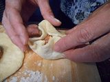 画像8: 冬の定番 ホッカホカ チーズ肉まん