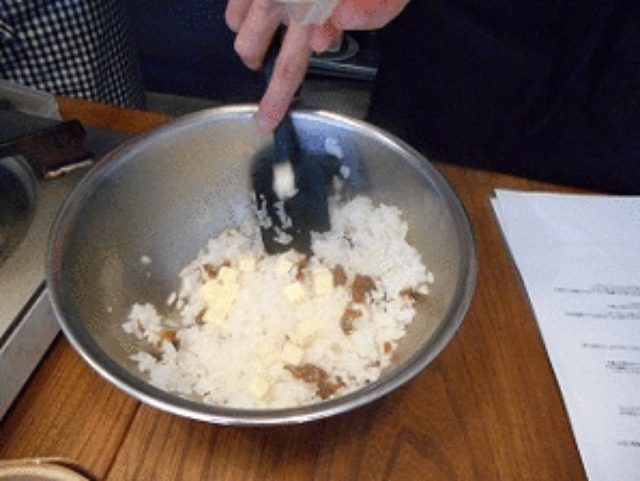 画像3: あさりとチーズの蒸し寿司風