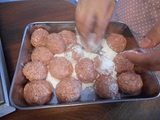 画像6: パルメザン風味の肉団子