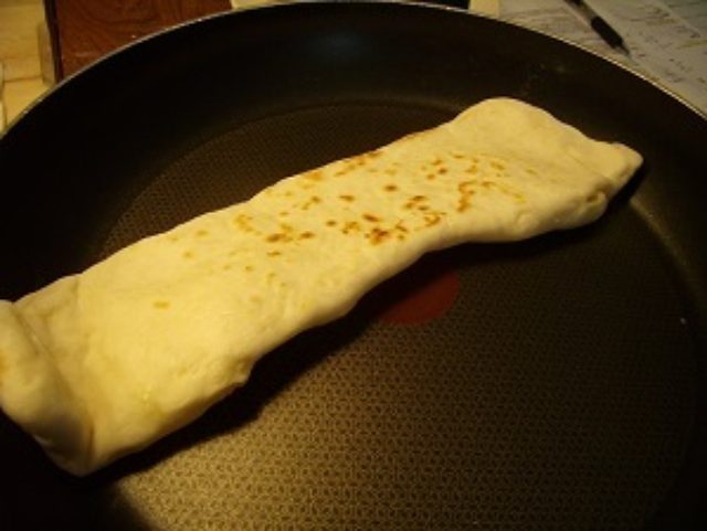 画像7: いつものカレーに チーズナン