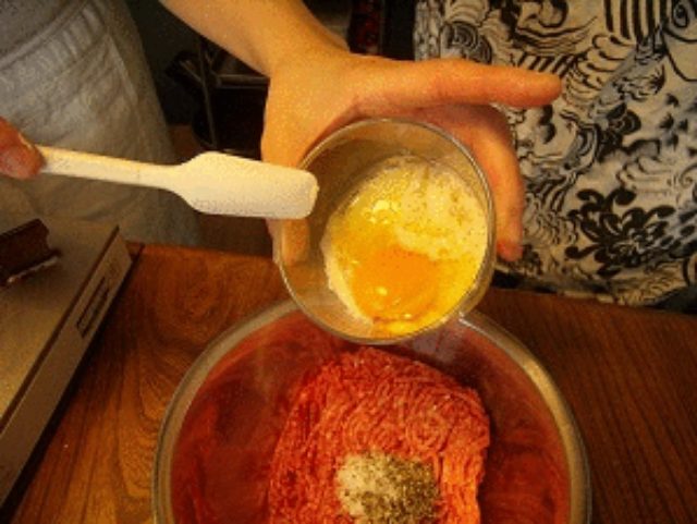 画像3: レモンの香りが爽やか 初夏のハンバーグのクリーム煮