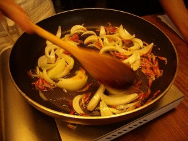 画像2: 桜海老とレタスの塩焼そば チーズ入り