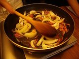 画像2: 桜海老とレタスの塩焼そば チーズ入り