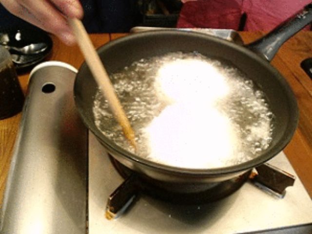 画像4: 昭和の愛すべき2アイテムが合体! ポテサラハムカツ チーズ乗せ