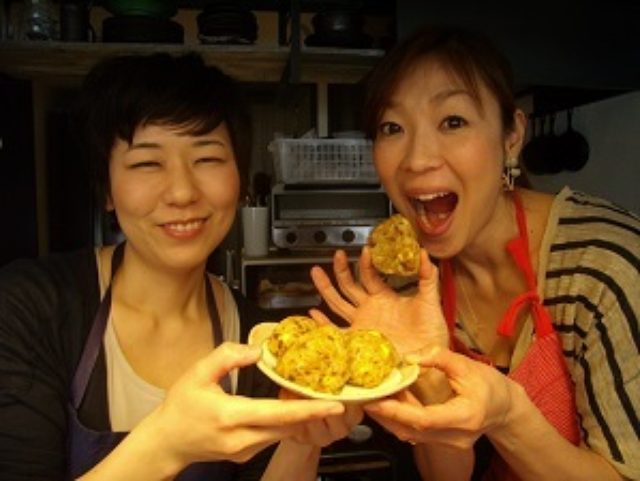 画像6: 残り物に福(福神漬け)あり!カレー風味のチーズそぼろおにぎり