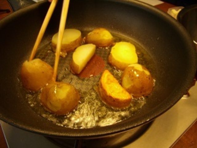 画像5: ポイントはほったらかし!?じゃがいもとアボカドのチーズ炒め