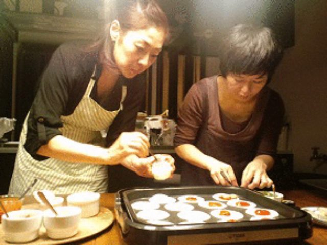 画像2: 餃子の皮でピザ!!