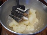 画像3: じゃがいもとオイルサーディーンのオリーブオイルとチーズかけ