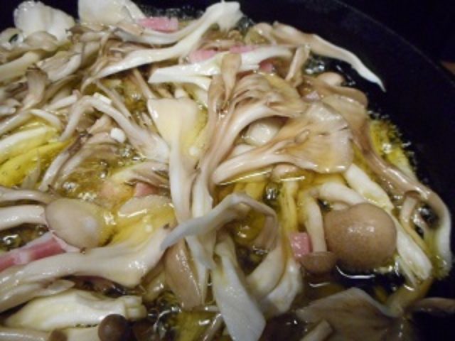 画像: ぐつぐつ。