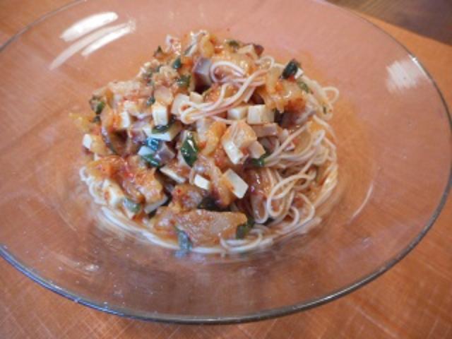 画像7: チーズとキムチのそうめん