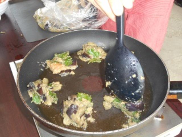 画像4: 茄子の和風ハンバーグ チーズ乗せ