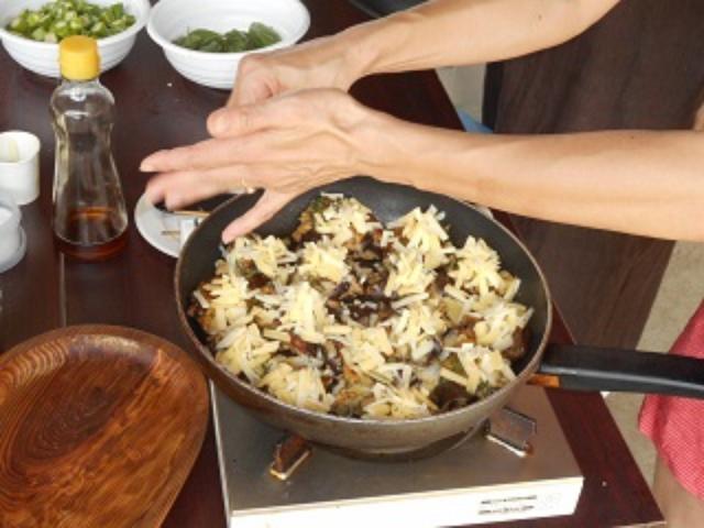 画像5: 茄子の和風ハンバーグ チーズ乗せ
