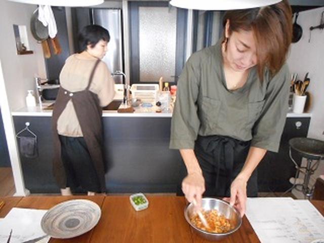 画像3: ちりめんじゃことチーズの食べるラー油の冷奴