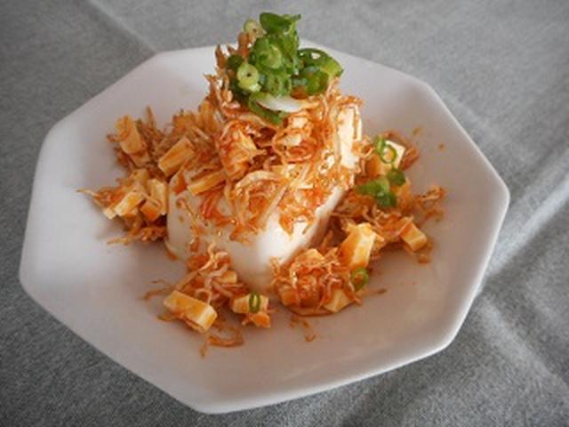 画像4: ちりめんじゃことチーズの食べるラー油の冷奴