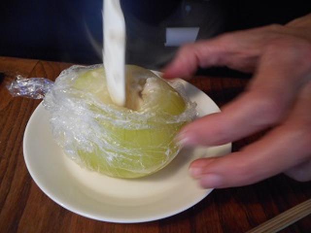 画像2: 丸ごと玉ねぎのレンジ蒸し