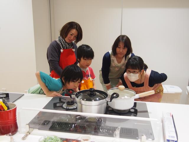 画像: 使い方をおぼえたら、いよいよお料理開始です!