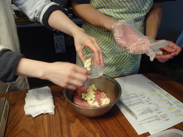 画像3: 千切り皮の焼売