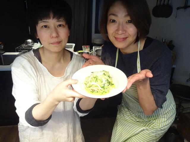 画像9: カニカマとズッキーニのチーズ炒め
