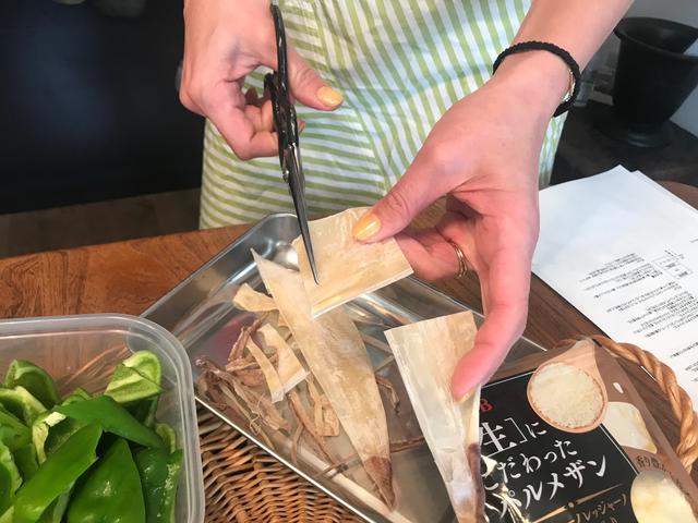 画像2: イカのチーズトマト煮