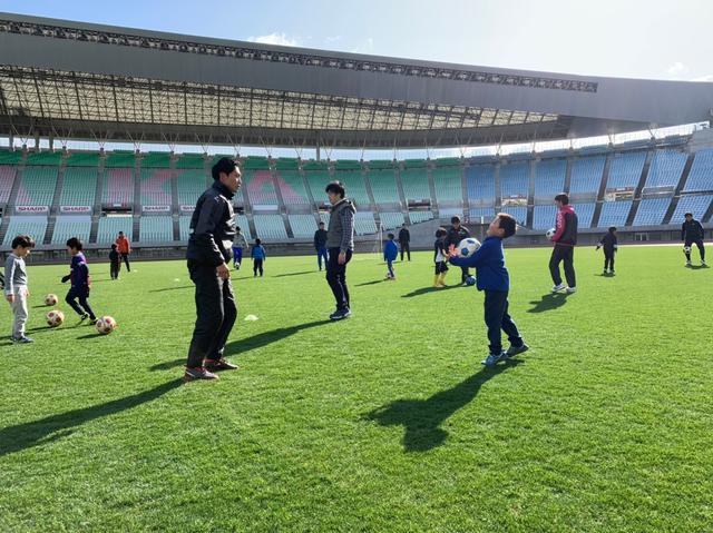 画像2: 親子で楽しむセレッソ大阪スペシャルサッカー教室