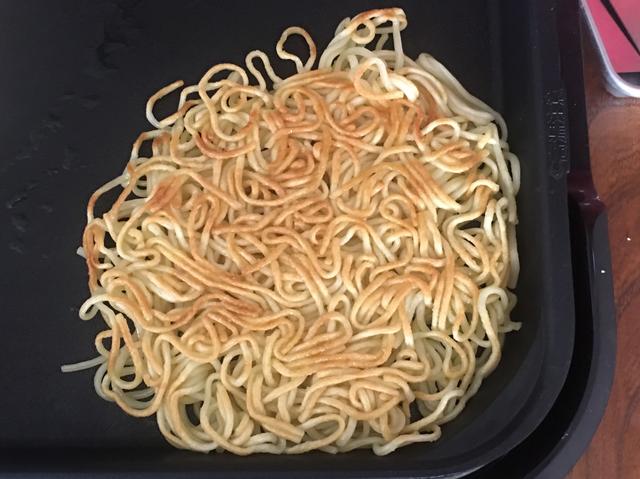 画像3: 焼きそばピザ
