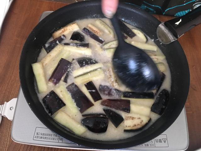 画像5: 茄子のアンチョビ&オリーブチーズ煮