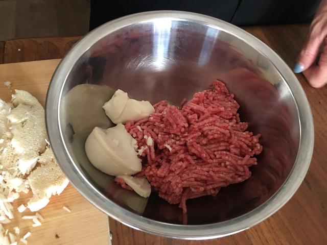 画像2: ヘルシーチーズえのきハンバーグ