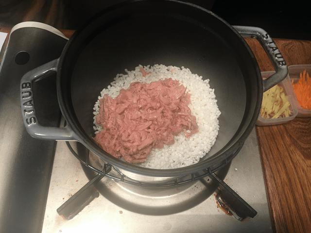 画像2: チーズ入りカツオ飯風