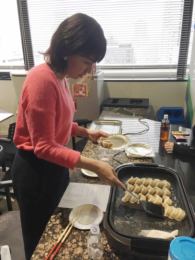 画像2: 1月24日:「大阪王 presents 彩名が行く!餃子世界化計画」