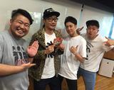 画像: 傷口に塩をぬりこむ!