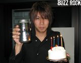 画像: ゆうやさん、お誕生日おめでとう!!! (ケーキ&プレゼントのスパードライ貯金箱) だっふんだ(・ε・)