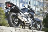 画像: スズキのGSR250用スリップオン 「Slip-On R-77Jサイクロン EXPORT SPEC」装着車です。
