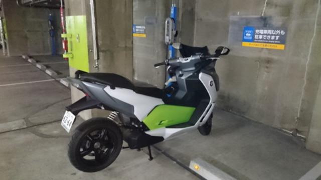 画像2: BMWの電動スクーター「C evolution」に乗ってみました!
